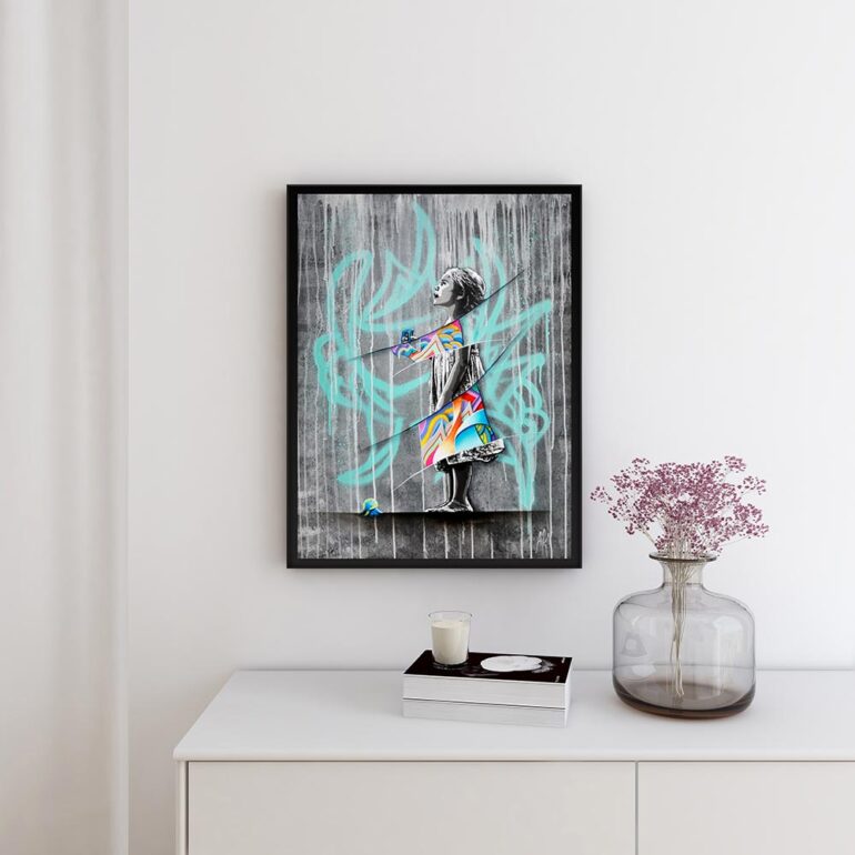 littel girl art stencil
